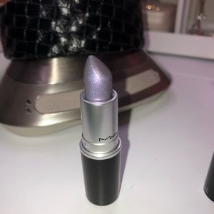 MAC Cosmetics - Frost Lipstick